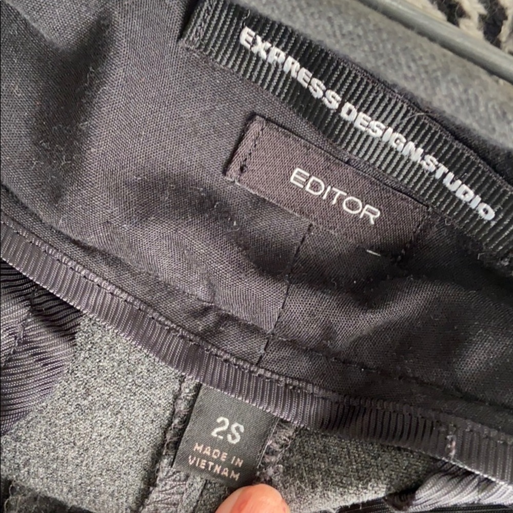 Express pants - Picture 2 of 4
